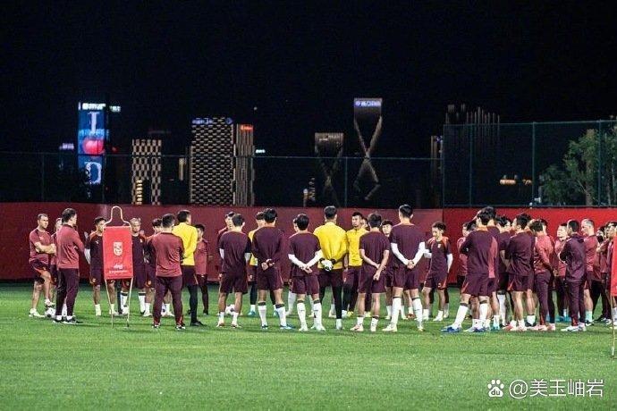 od体育官网-球员意外受伤，队伍阵容紊乱