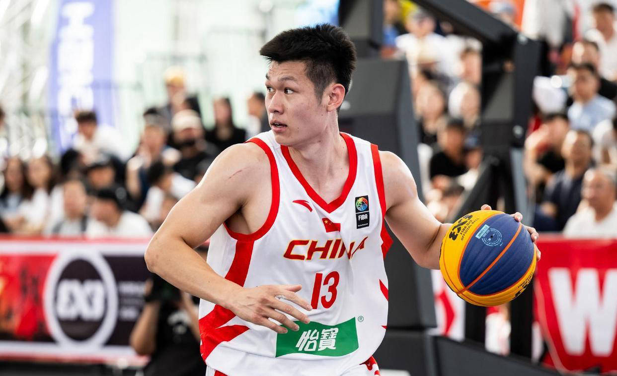 中国男篮表现抢眼,成功晋级八强 中国男篮表现抢眼,成功晋级八强