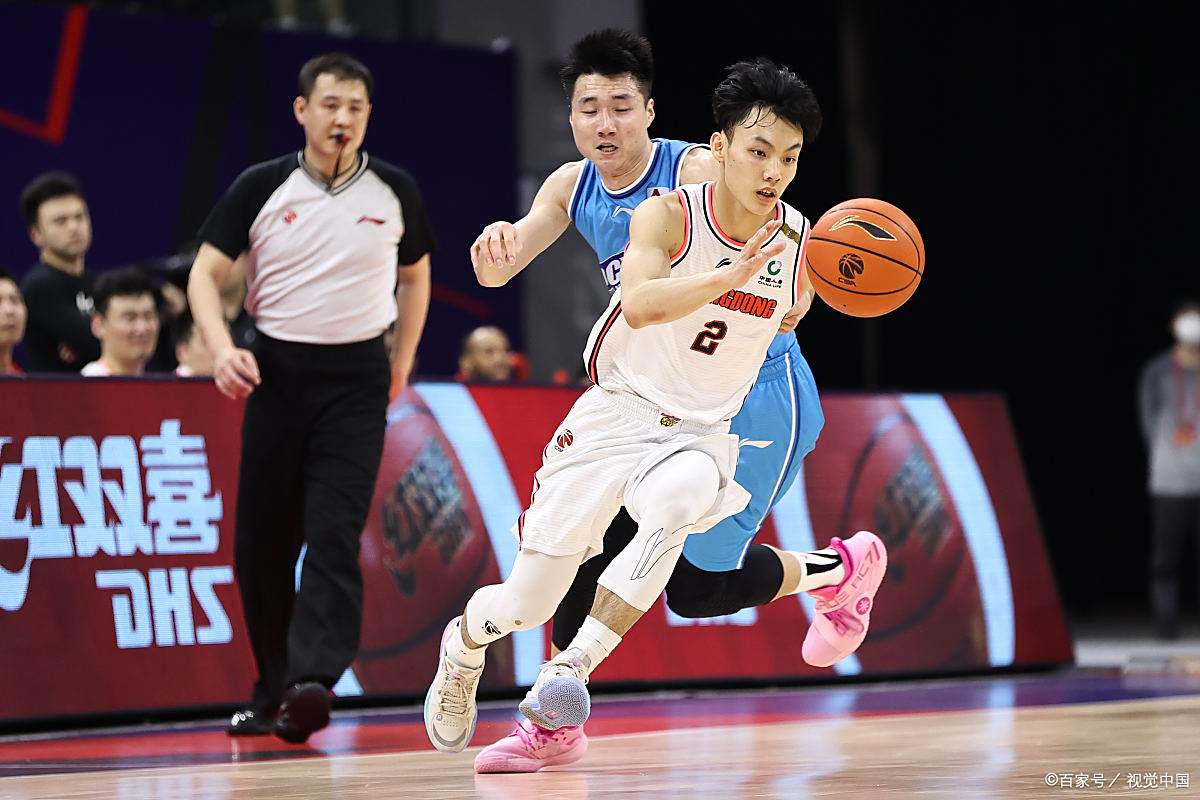 篮球赛事的发展成为新的大众关注焦点的简单介绍