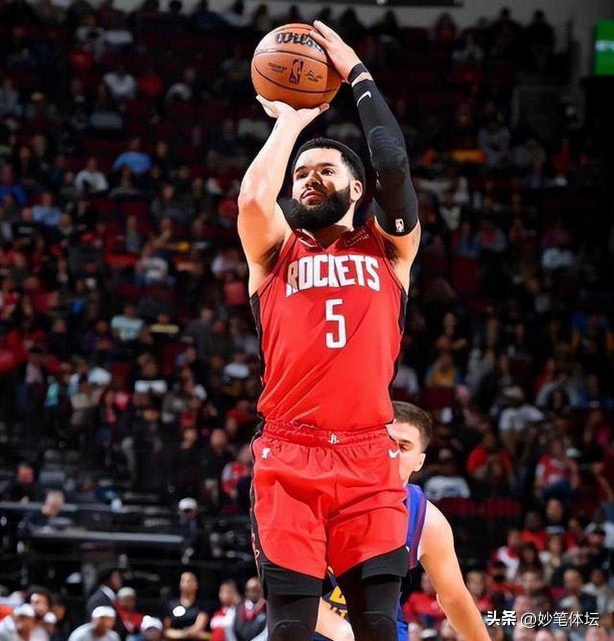 火箭横扫公牛，迎来赛季首胜