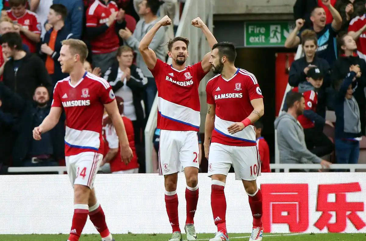 莱比锡红牛队客场硬战，逼平对手拼尽全力的简单介绍