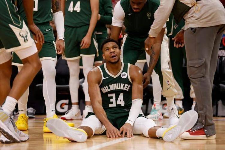 雄鹿取得重要客场胜利，保持不败