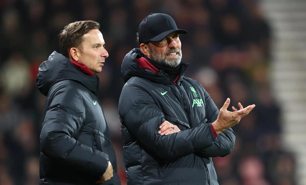 阿曼遭遇背逆转,输球难以接受的简单介绍 阿曼遭遇背逆转,输球难以接受的简单介绍