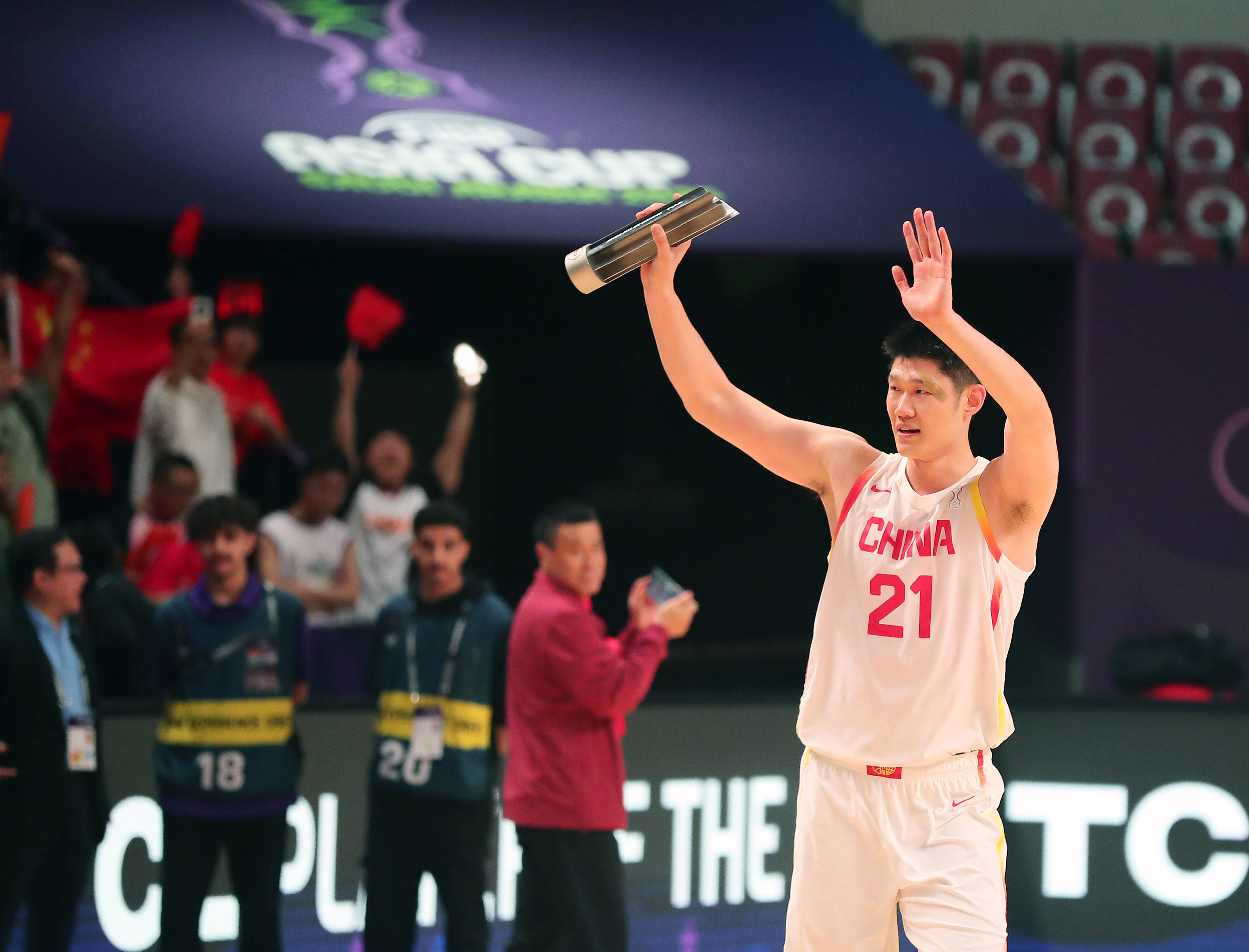 亚洲球队在国际比赛中大获全胜