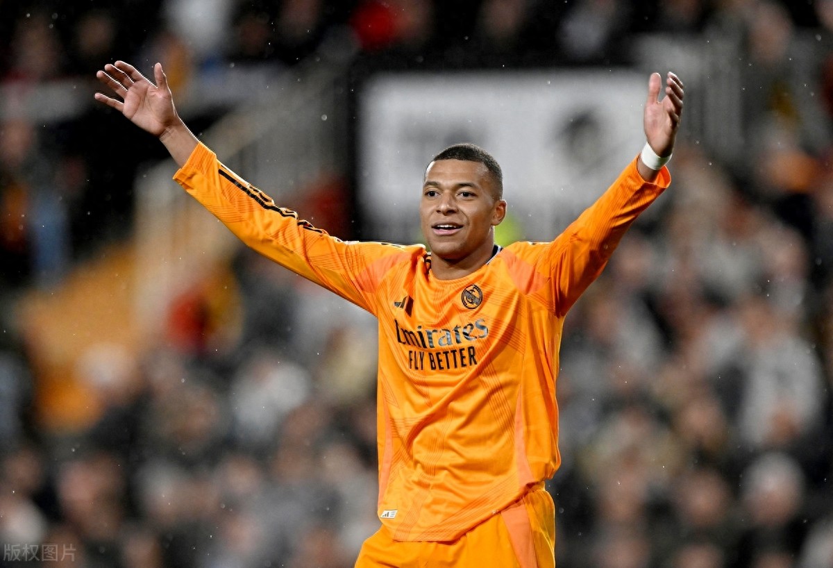 瓦伦西亚球员团结获得关键胜利的简单介绍