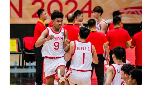 新秀球员崭露头角，为球队助力不少