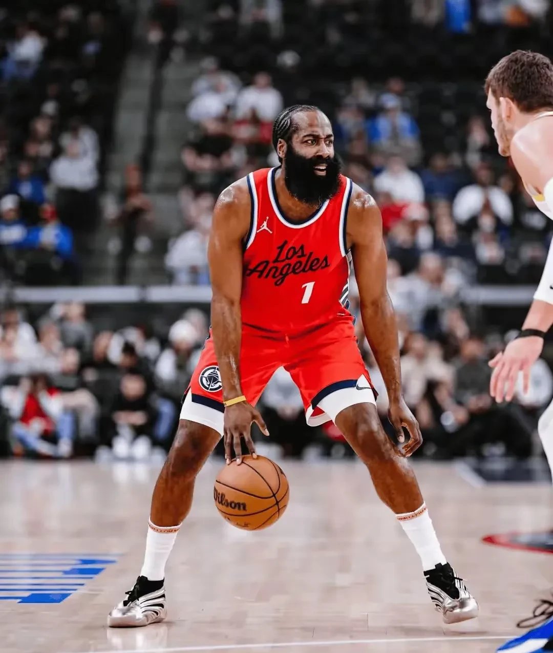 关于快船不敌雄鹿，哈勒尔发挥不佳的信息