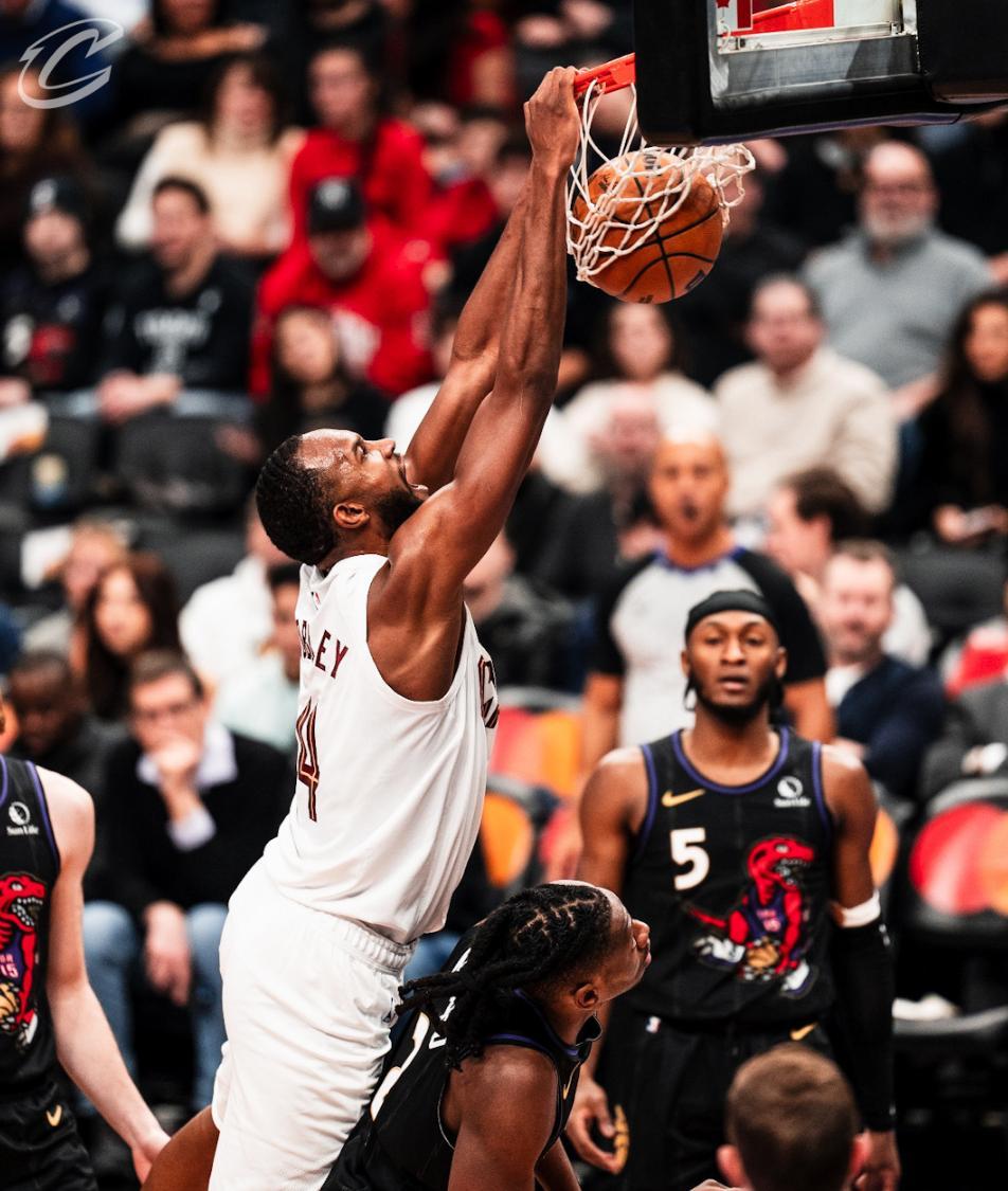 猛龙力克老鹰取得四连胜