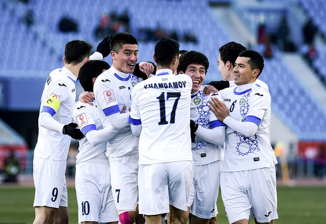 亚洲足球决战在即，谁能夺冠