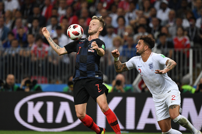 克罗地亚逆袭成功，突围小组赛