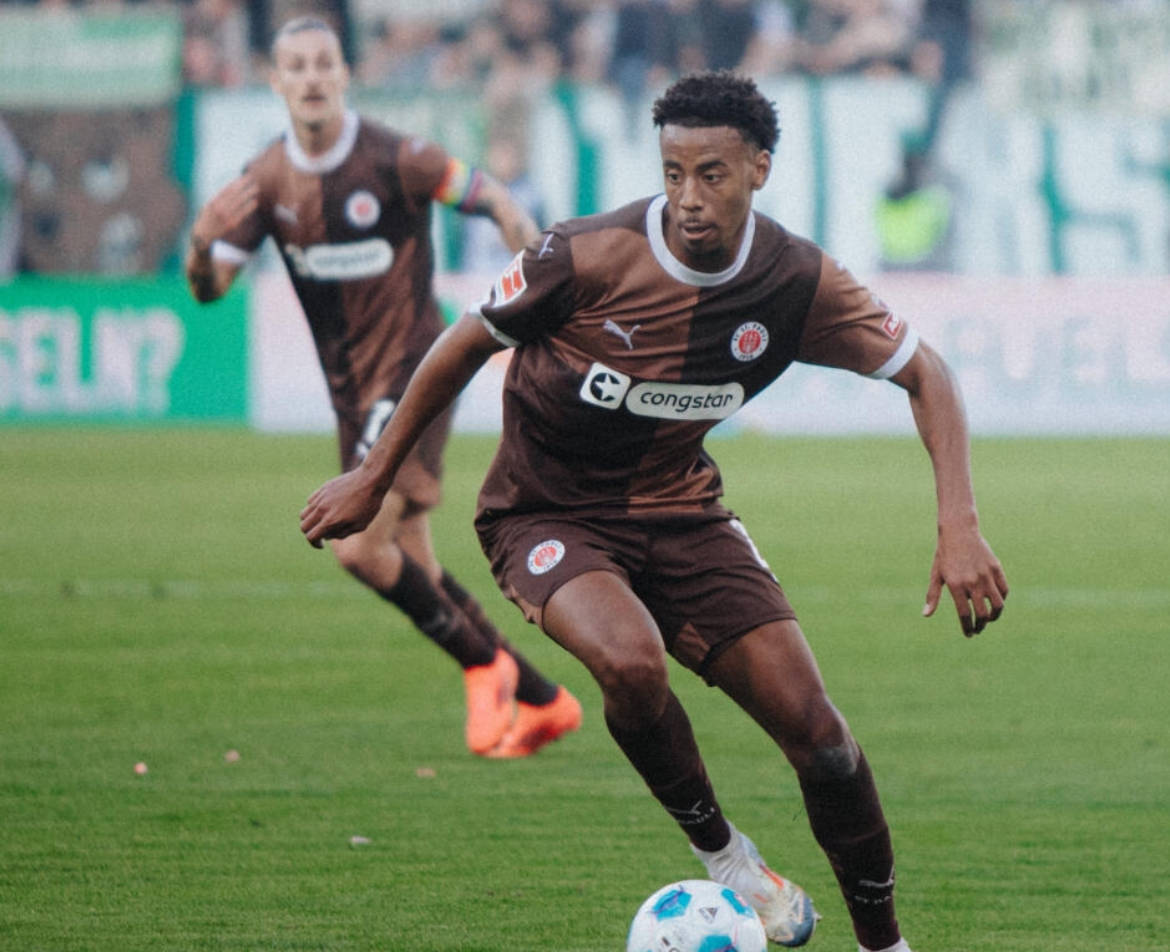 柏林联合遭遇挑战，球队状态不佳