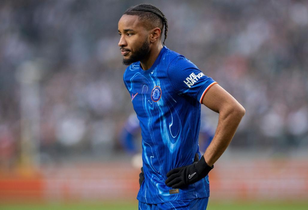 关于曼城年轻球员崭露头角,锋线多点威胁的信息 关于曼城年轻球员崭露头角,锋线多点威胁的信息